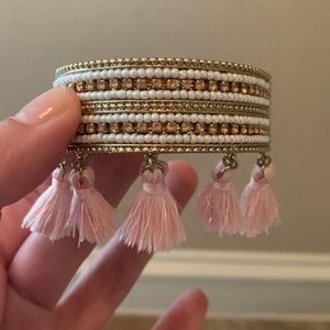 Chloe + Isabel tassel hair clip